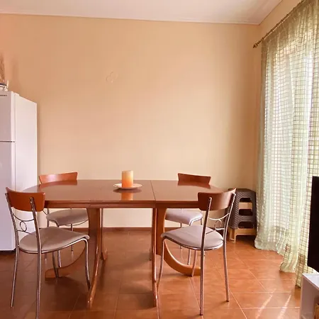 Oasis * Parálion Ástros