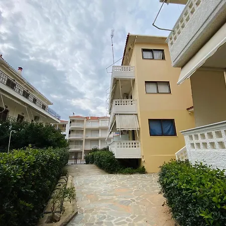 Oasis Parálion Ástros